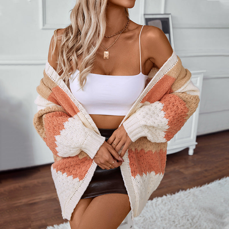 Damen Strickjacke mit trendigem Blockdesign und luftiger Haptik Sovae