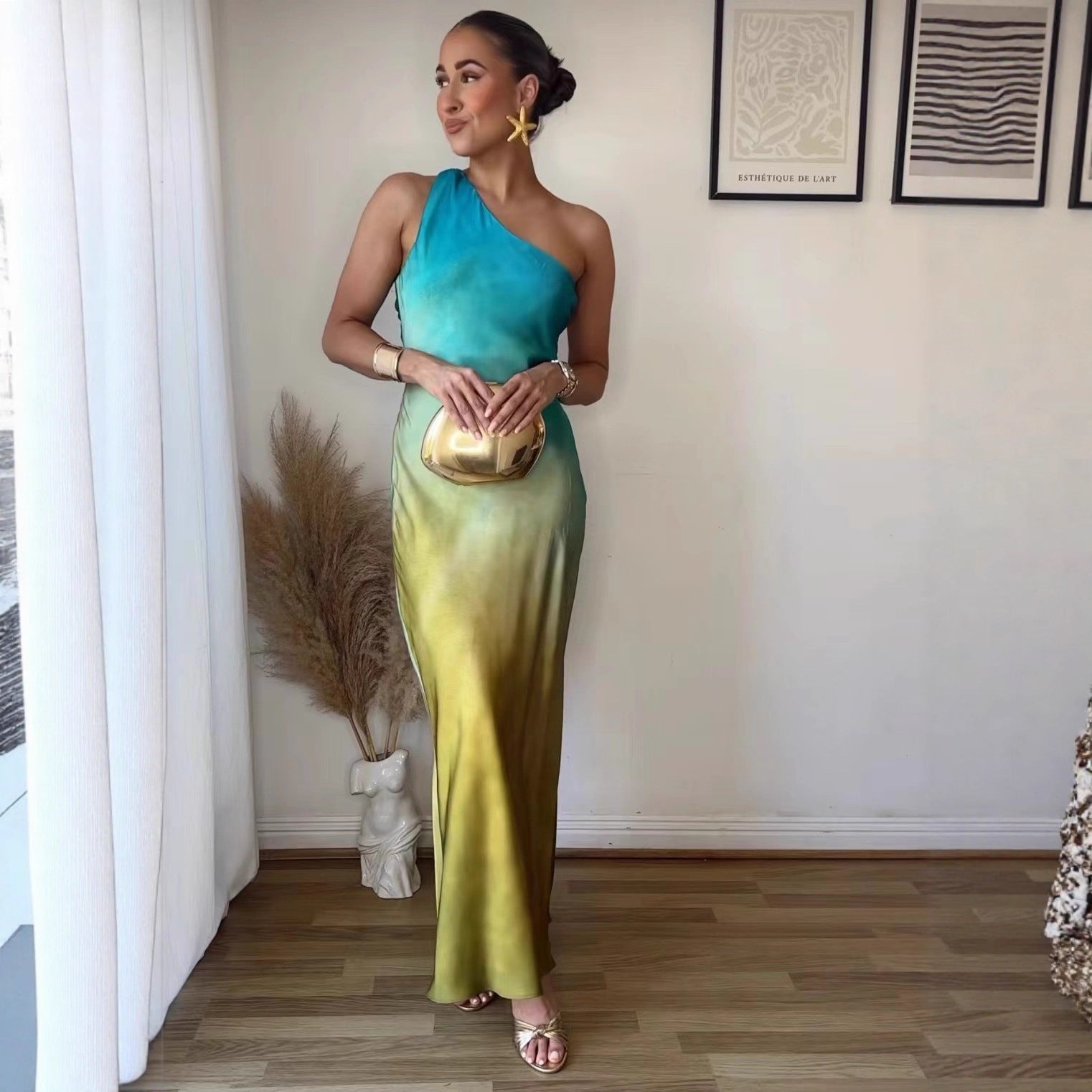 Damen One-Shoulder Maxikleid aus weichem, fließendem Material Sovae