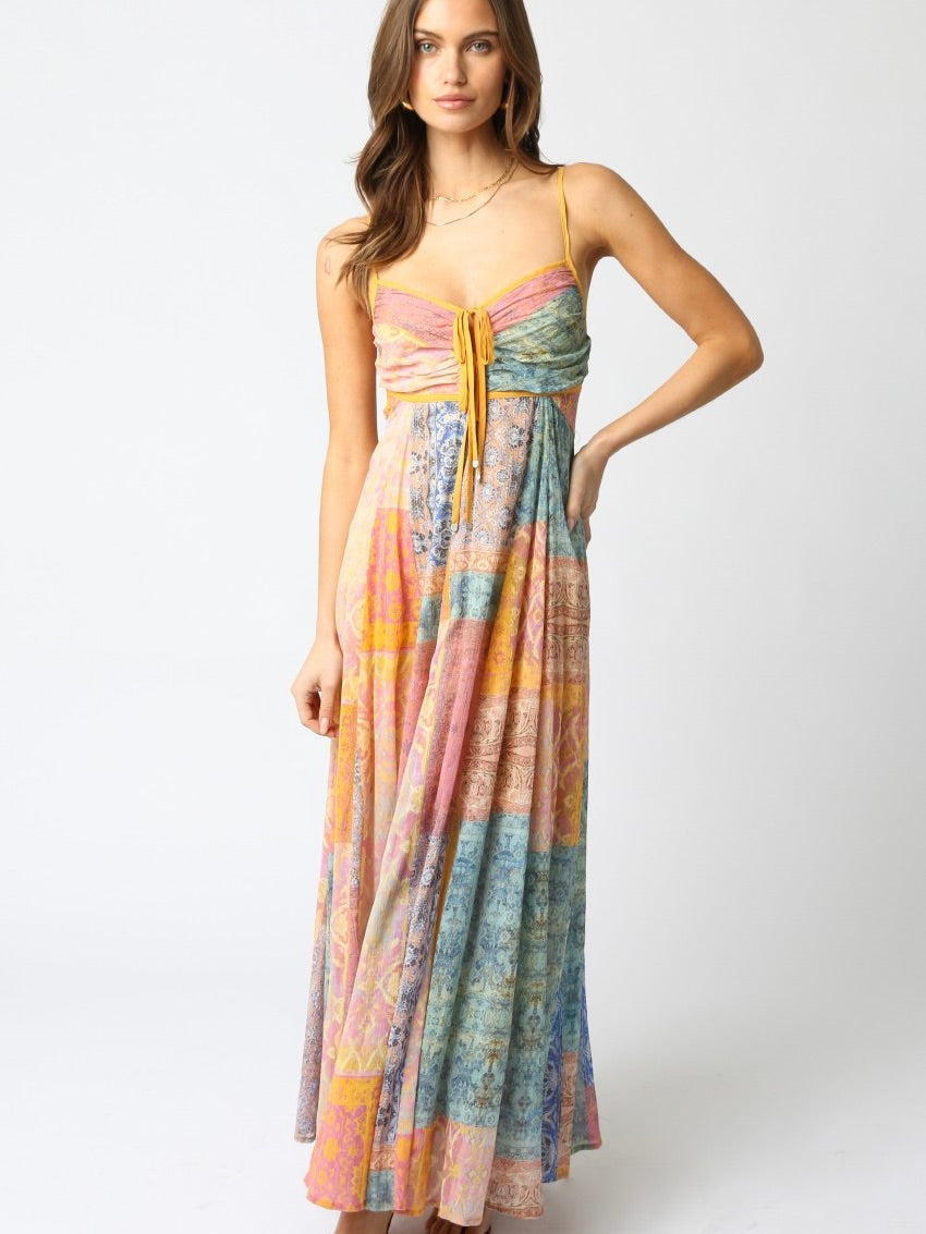 Damen Maxikleid mit verspieltem Patchwork-Muster und elegantem Taillenzug Sovae