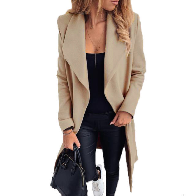 Damen eleganter Öffentlicher Mantel mit asymmetrischem Schnitt und weichem Stoff Sovae