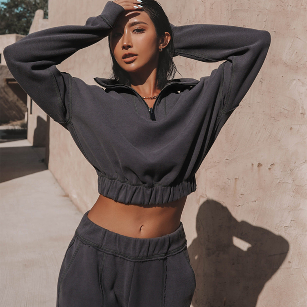 Damen lässiger Hoodie mit Reißverschluss und Rüschensaum Sovae
