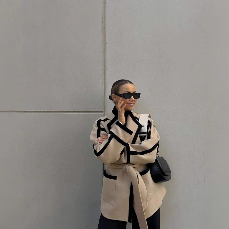 Damen elegante Blazerjacke mit Taillengürtel und Kontrastnähten Sovae