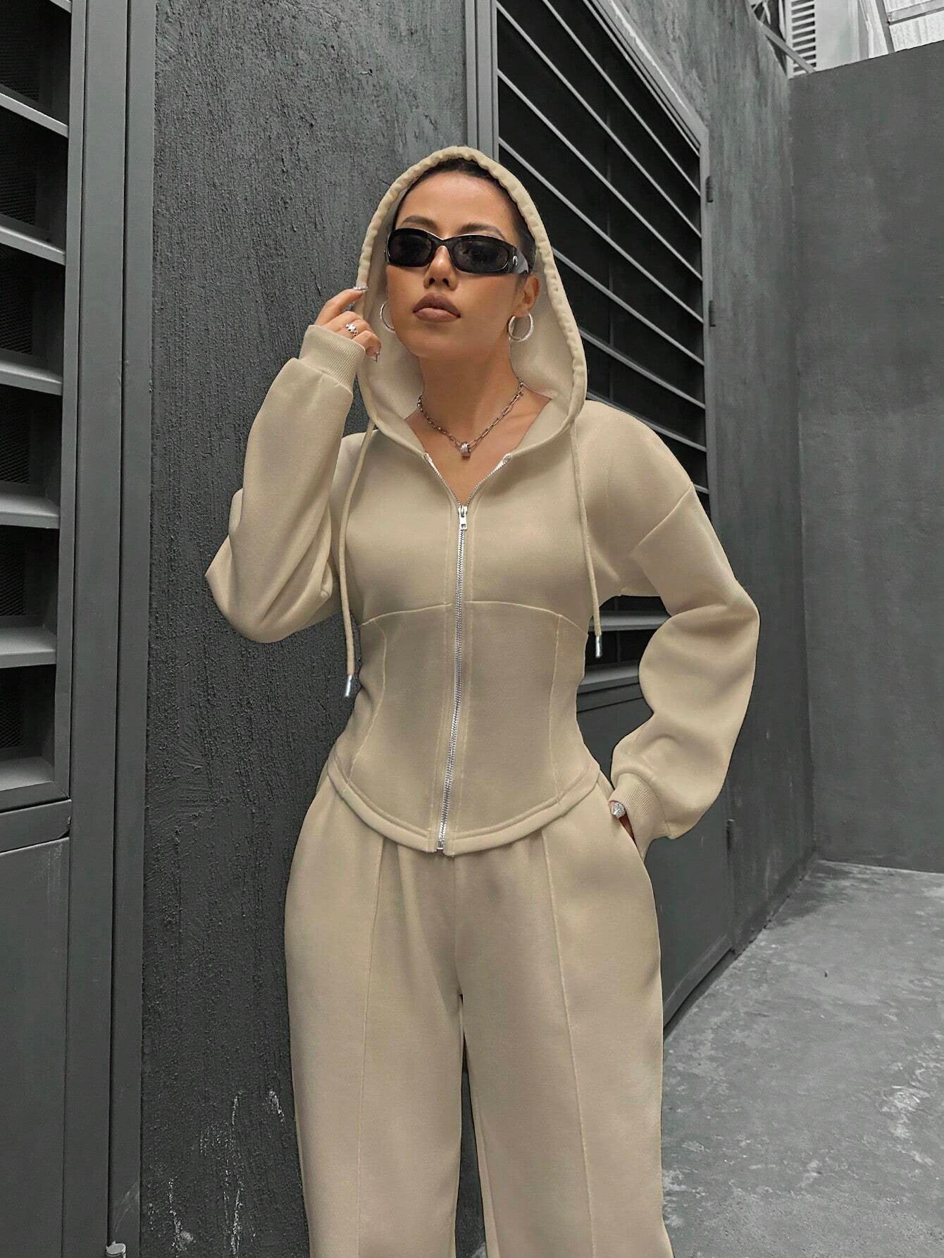 Damen modischer Zip-Hoodie mit tailliertem Schnitt Sovae