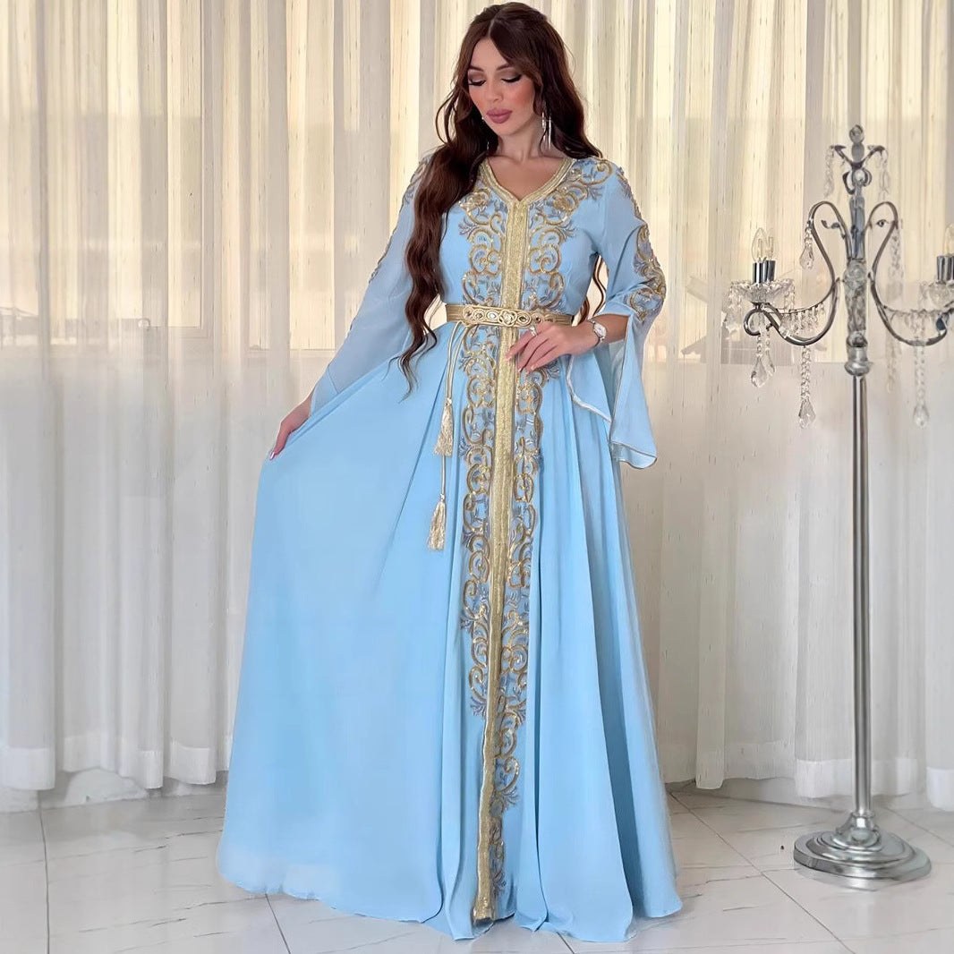 Damen Elegantes, besticktes Maxikleid mit weit schwingenden Ärmeln Sovae