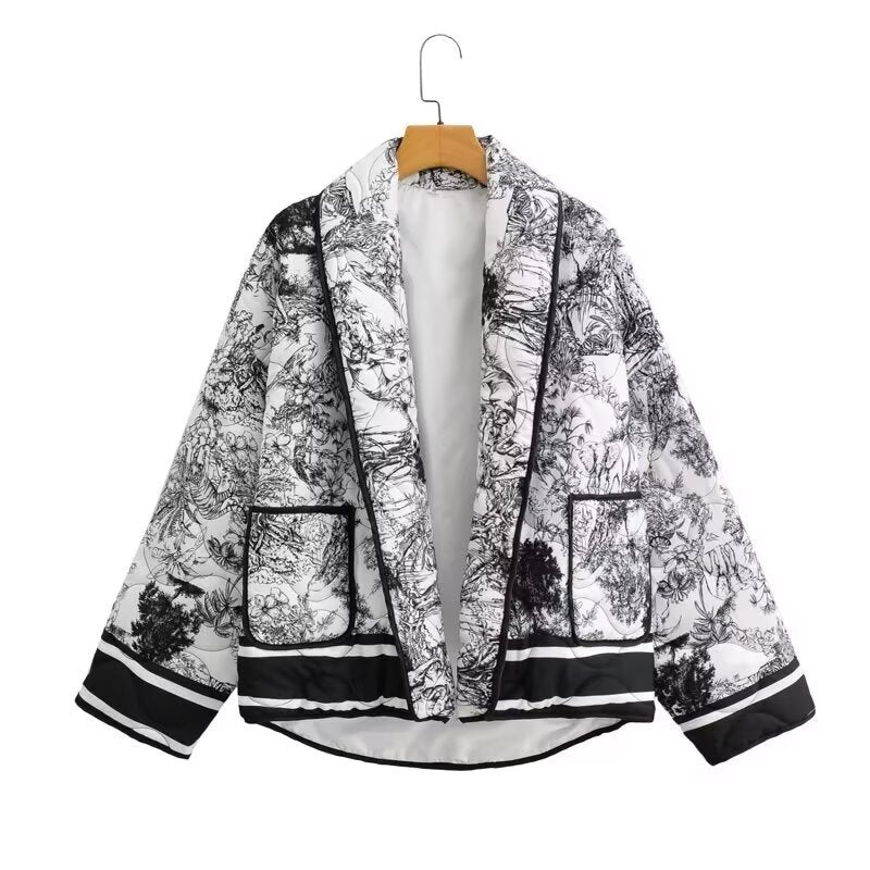 Damen leichte Steppjacke im botanischen Design mit großen Taschen Sovae