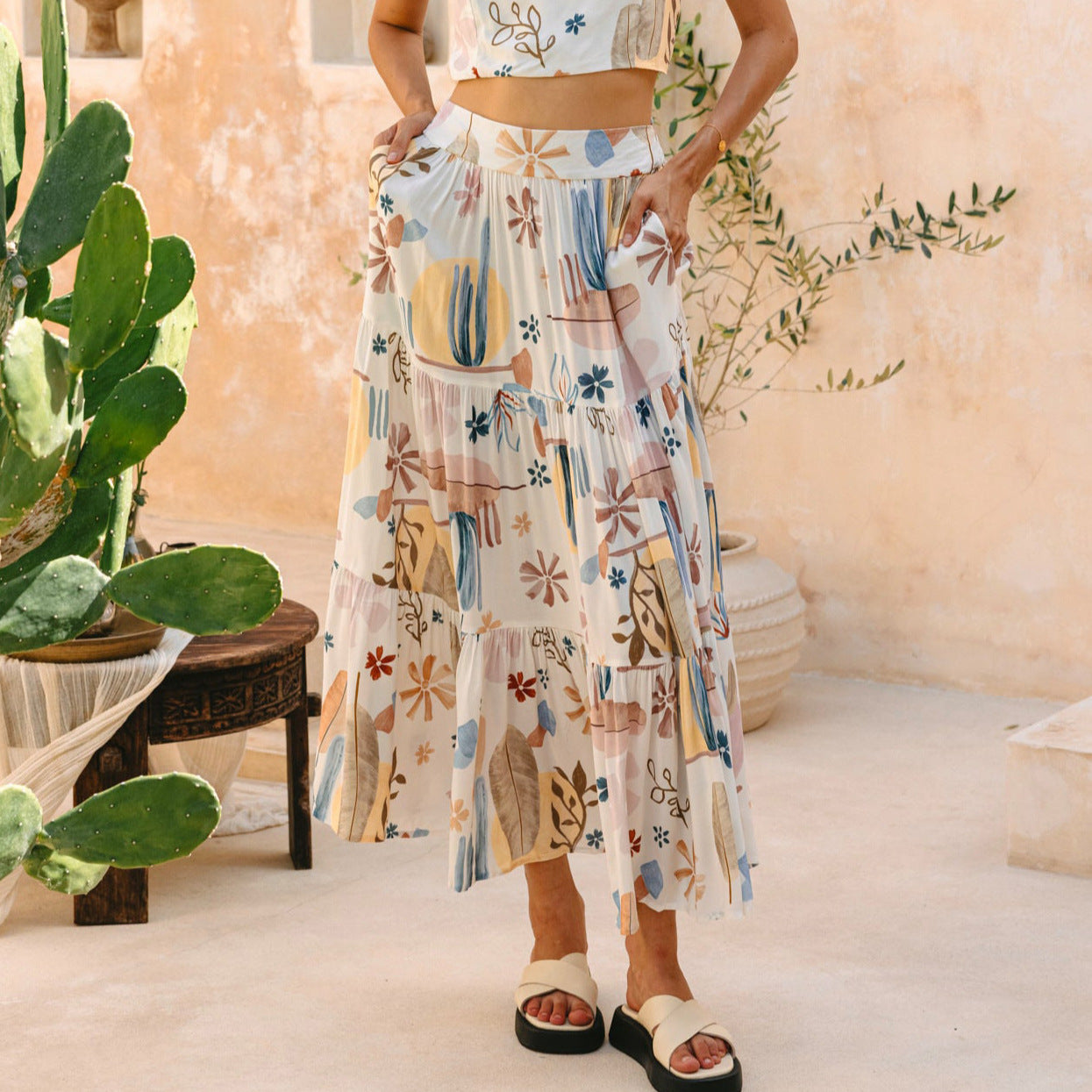 Damen Maxirock mit fließendem Schnitt und floralem Design Sovae