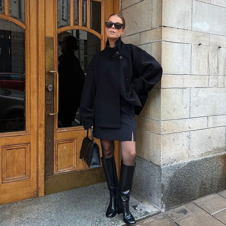 Damen modische Übergangsjacke mit elegantem Kragen und praktischen Knopfdetails Sovae