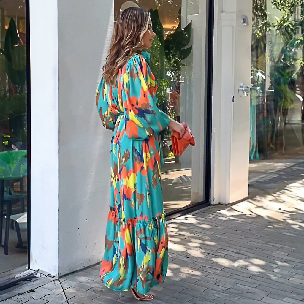 Damen luftiges Maxikleid mit buntem Grafikdesign und eleganten Rüschendetails Sovae