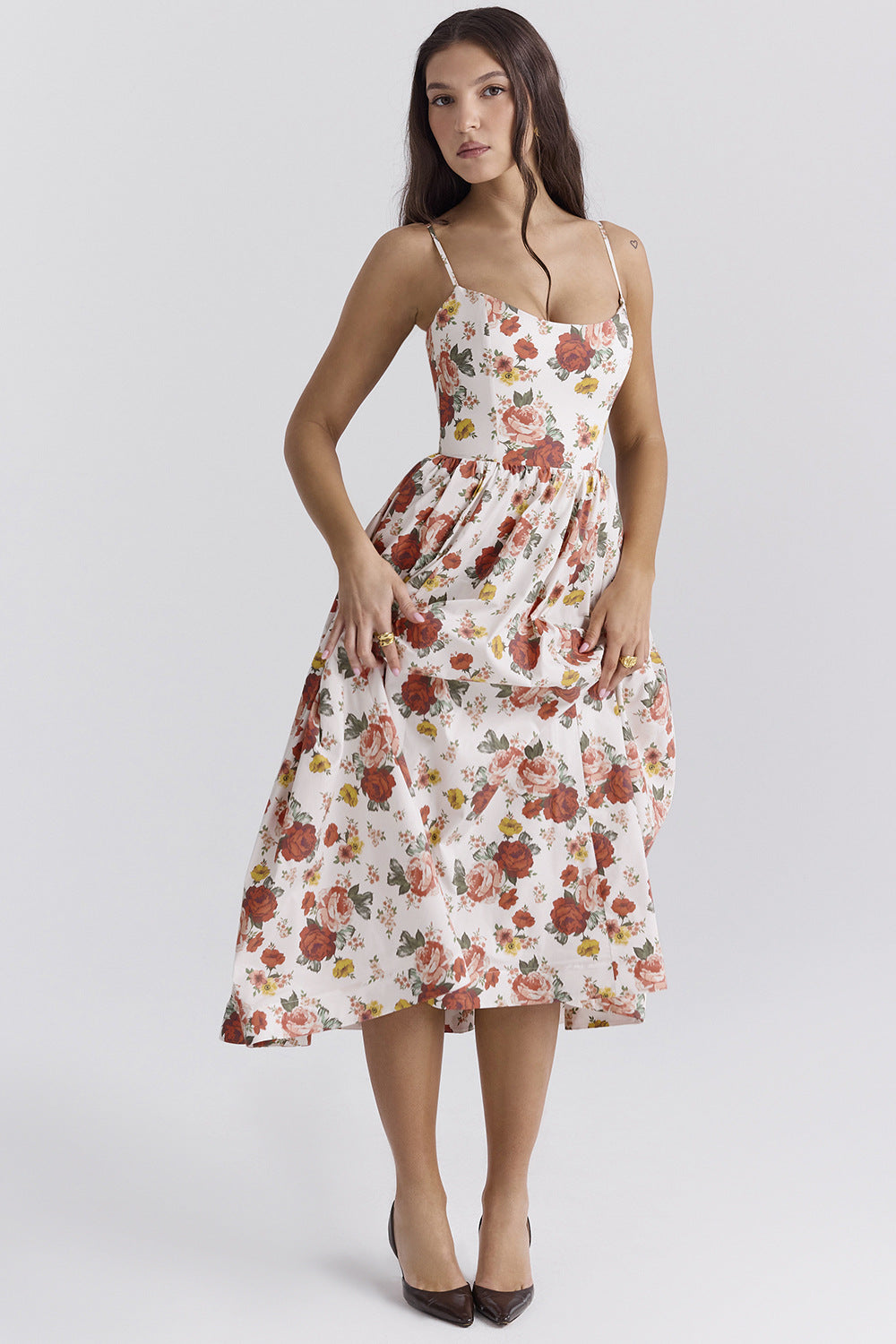 Damen blumiges Midi-Kleid mit Spaghettiträgern und voluminösem Rock Sovae