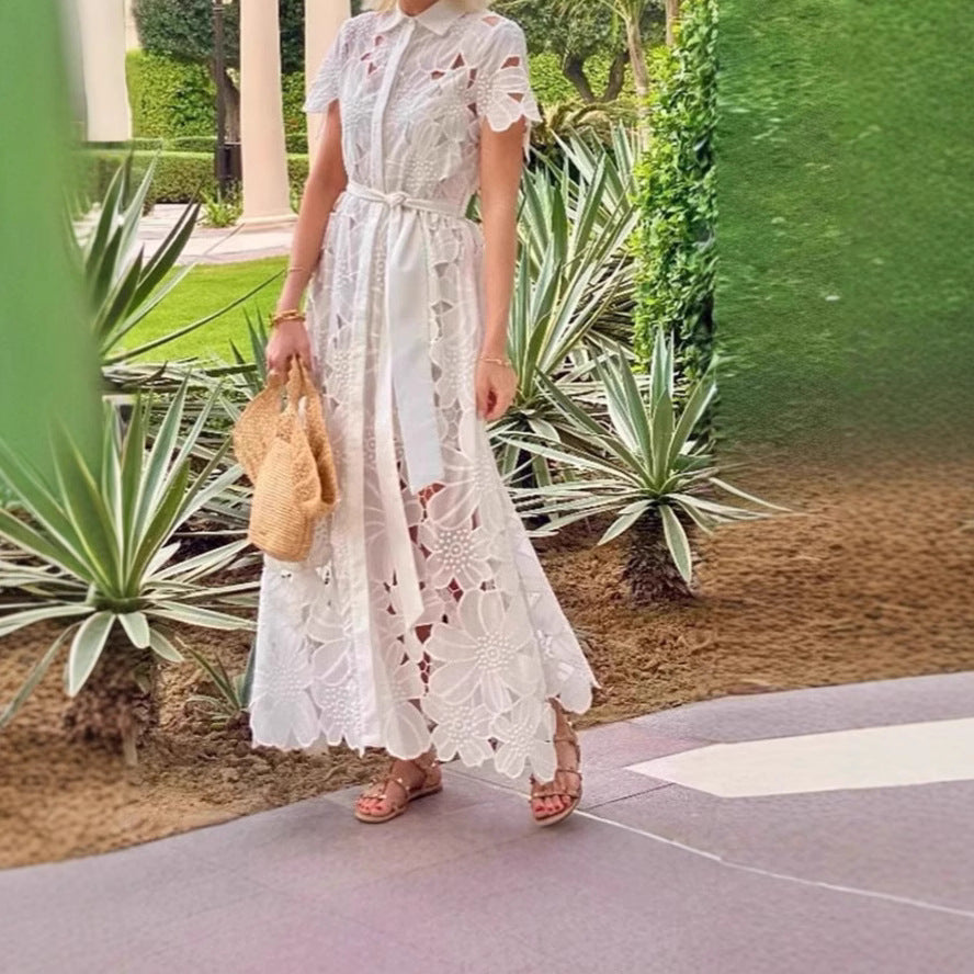 Damen Maxikleid mit floralen Spitzen und Bindegürtel Sovae