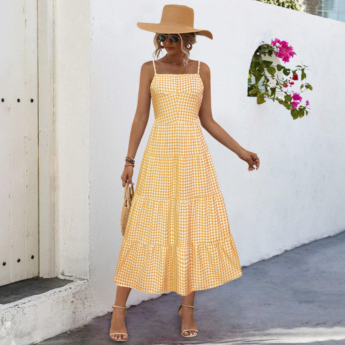 Damen Maxikleid im karierten Design mit Taillenakzent und Rüschensaum Sovae