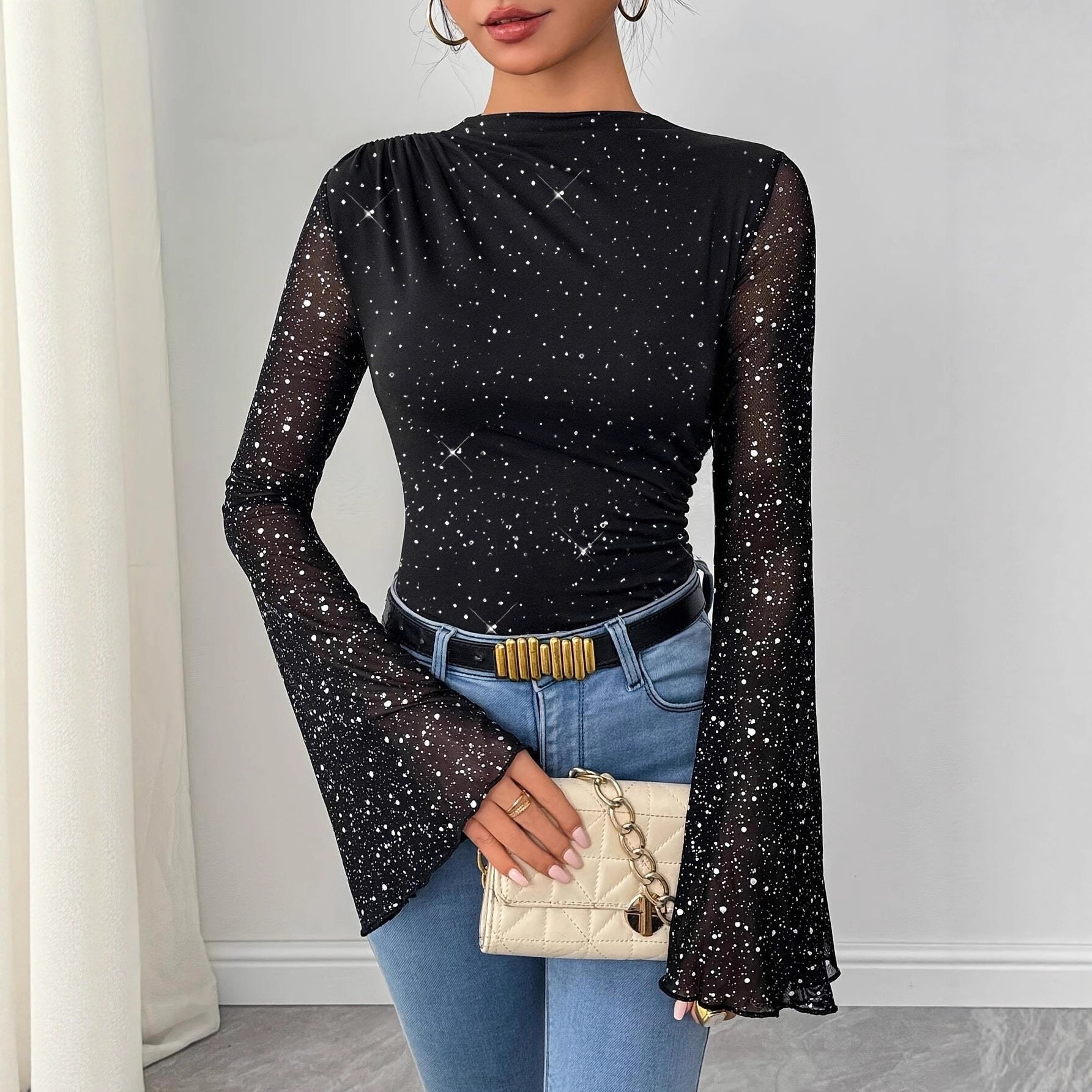 Damen Langarmshirt mit transparenten Glockenärmeln und funkelndem Sternenmuster Sovae