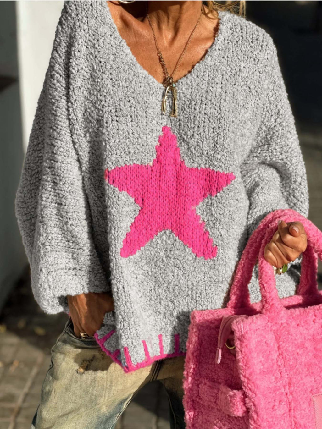 Damen Strickpullover mit V-Ausschnitt und auffälligem Sternenmuster Sovae