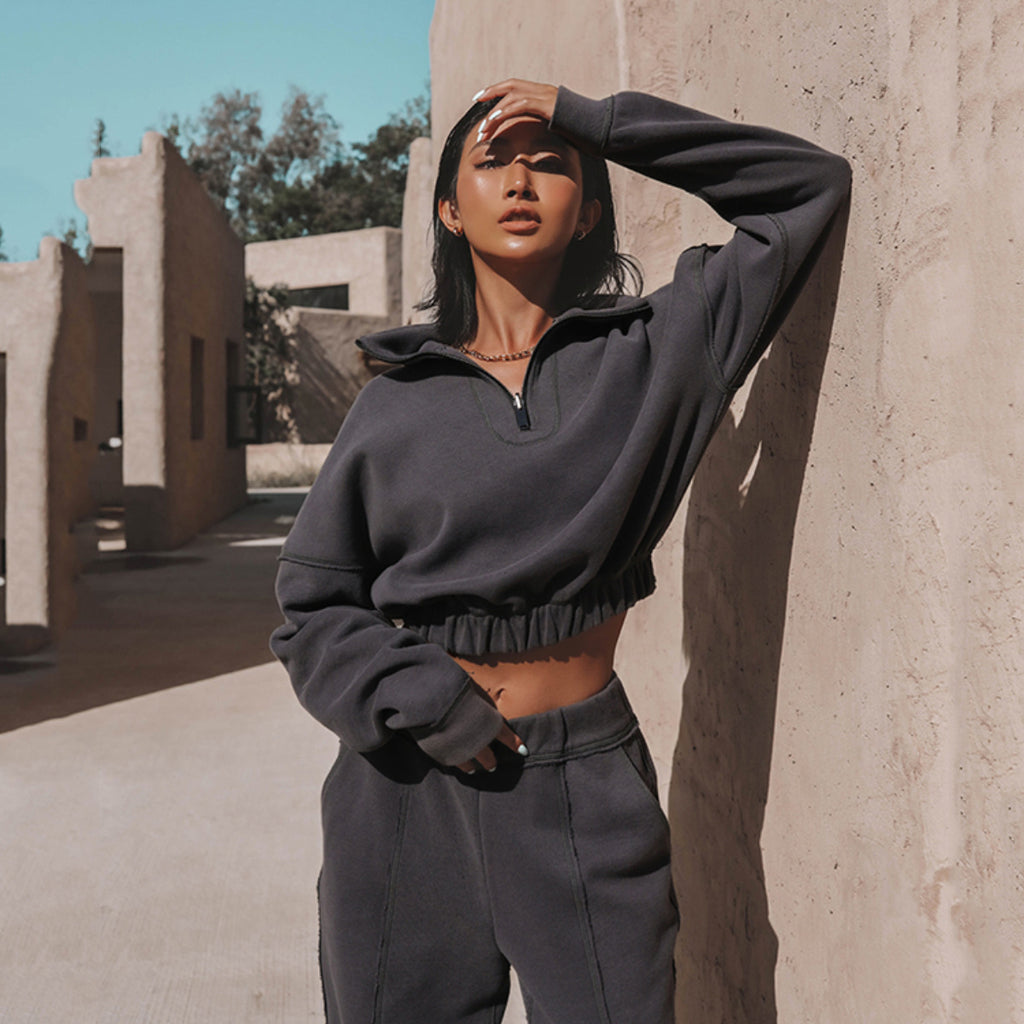 Damen lässiger Hoodie mit Reißverschluss und Rüschensaum Sovae