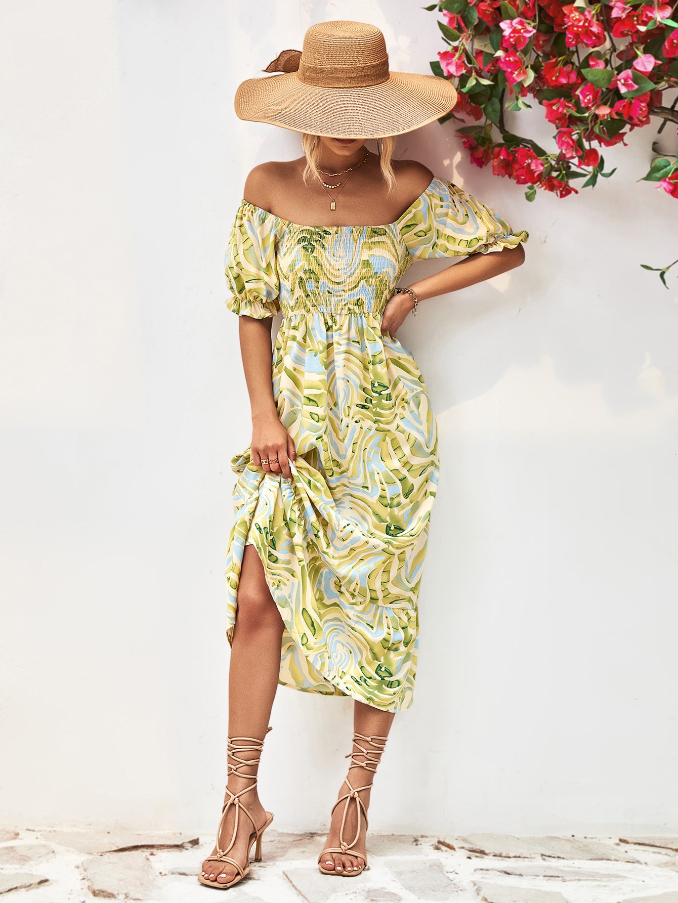 Damen Off-Shoulder Maxikleid mit floralen Akzenten und elastischer Taillierung Sovae
