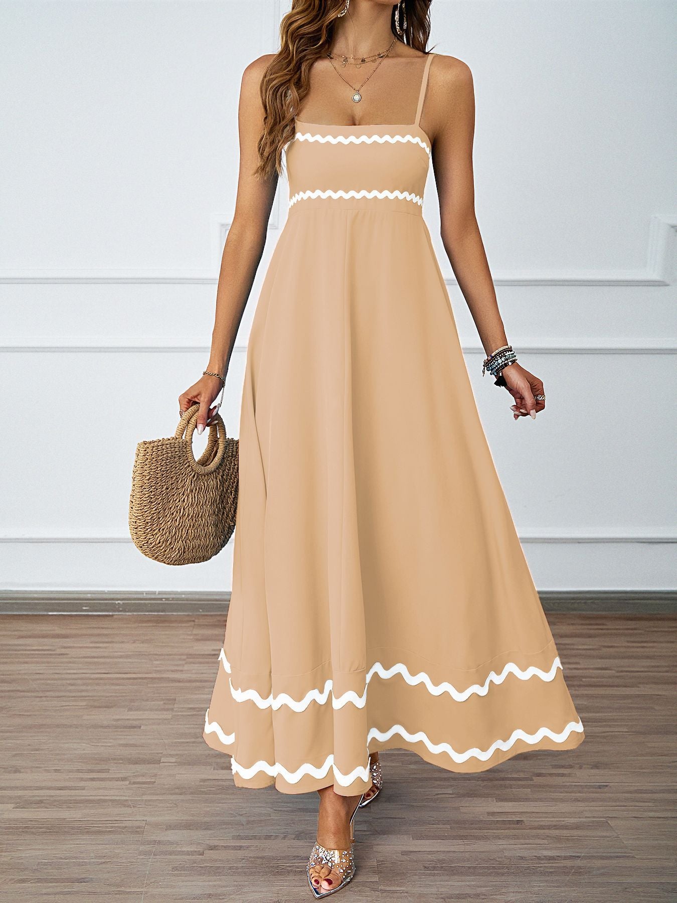 Damen langes Maxikleid mit dekorativem Saum Sovae