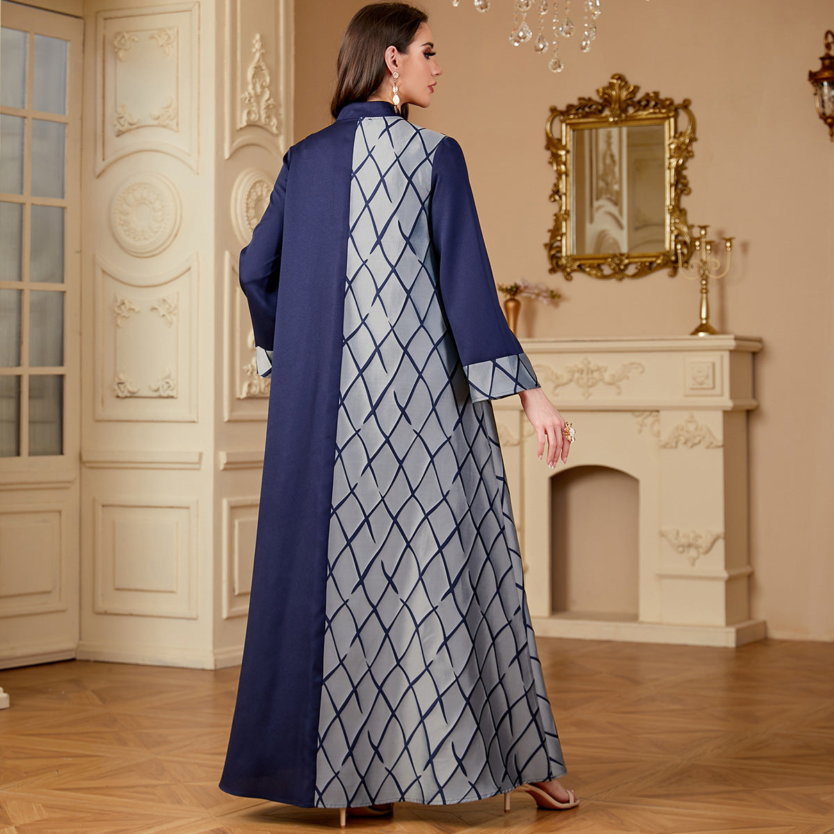Damen Elegantes Maxikleid mit floralem Akzent und graphischem Design Sovae