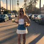 Damen Mini-Rock mit Spitzenunterrand und Jeans-Oberteil Sovae