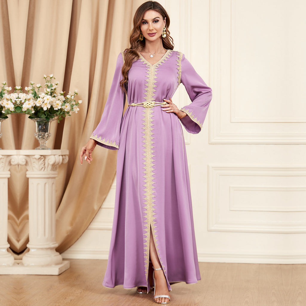 Damen Langes Maxikleid mit kunstvoller Goldborte Sovae