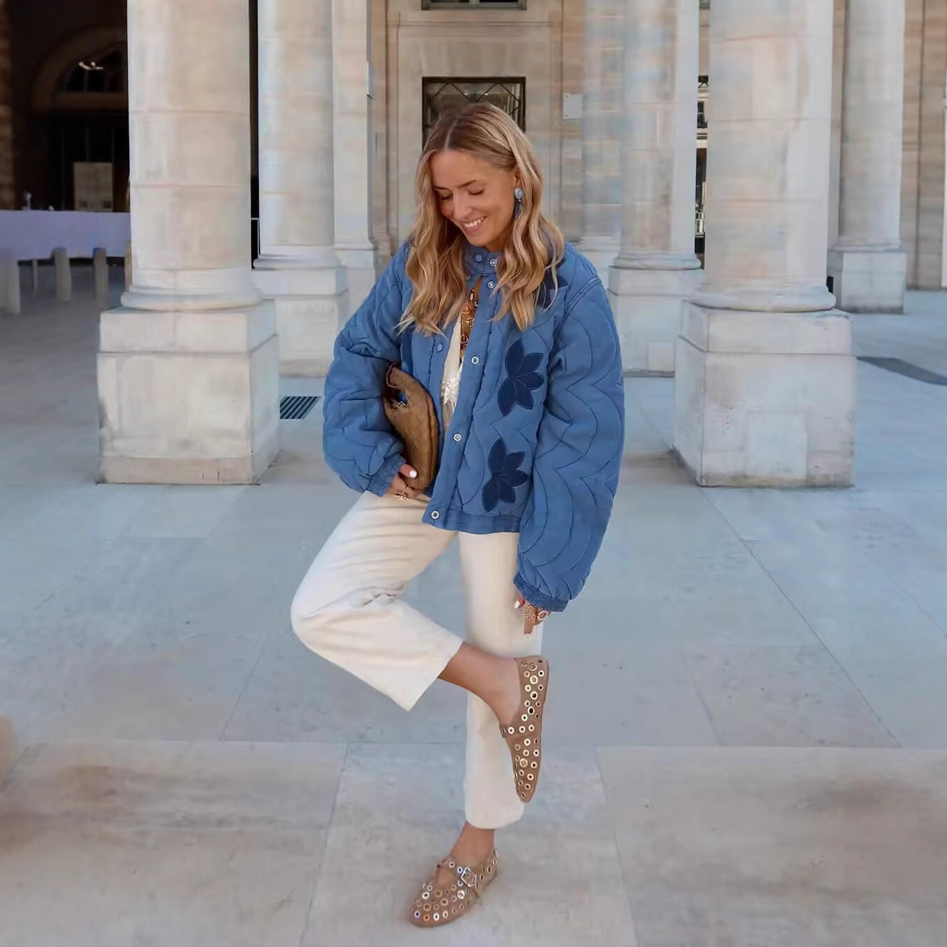 Damen Steppjacke mit floralem Design und elastischen Ärmeln Sovae