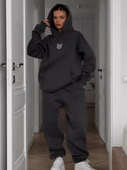 Damen Urbaner Oversized Hoodie und Bequeme Sweatpants Set Sovae