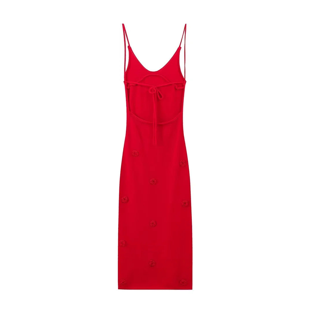 Damen Maxikleid mit zarten Blumenstickereien und schwingendem Saum Sovae