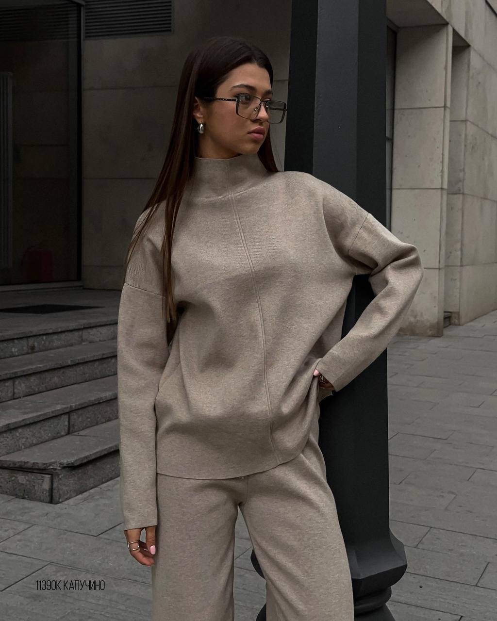 Damen lässiges Strickensemble mit hohem Kragen Sovae