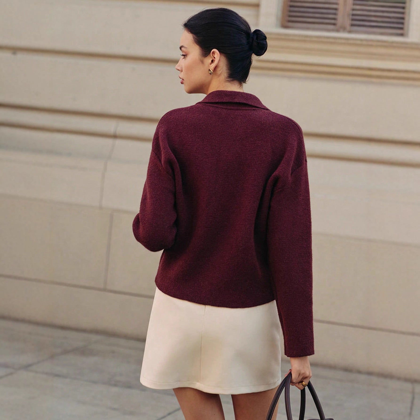 Damen lässige und gemütliche Strickjacke mit hohem Kragen und aufgesetzten Taschen Sovae