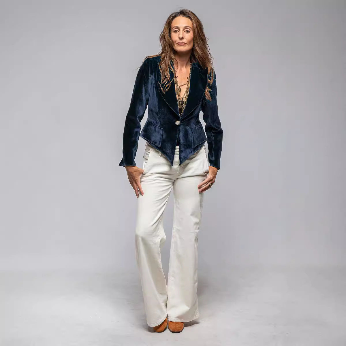 Damen eleganter taillierter Samtblazer Sovae