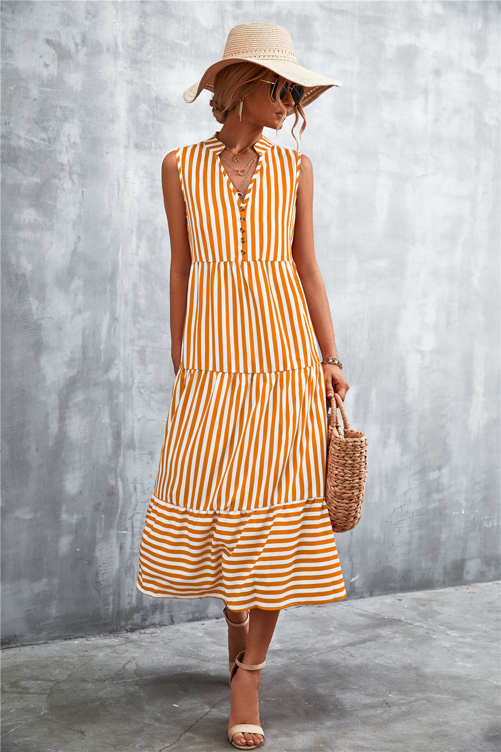 Damen Maxikleid mit gestreiftem Design, durchgehendem Knopfverschluss und voluminösem Saum Sovae