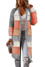 Damen Strickjacke mit modischem Farbblockdesign und luftigen Häkelstrickdetails Sovae