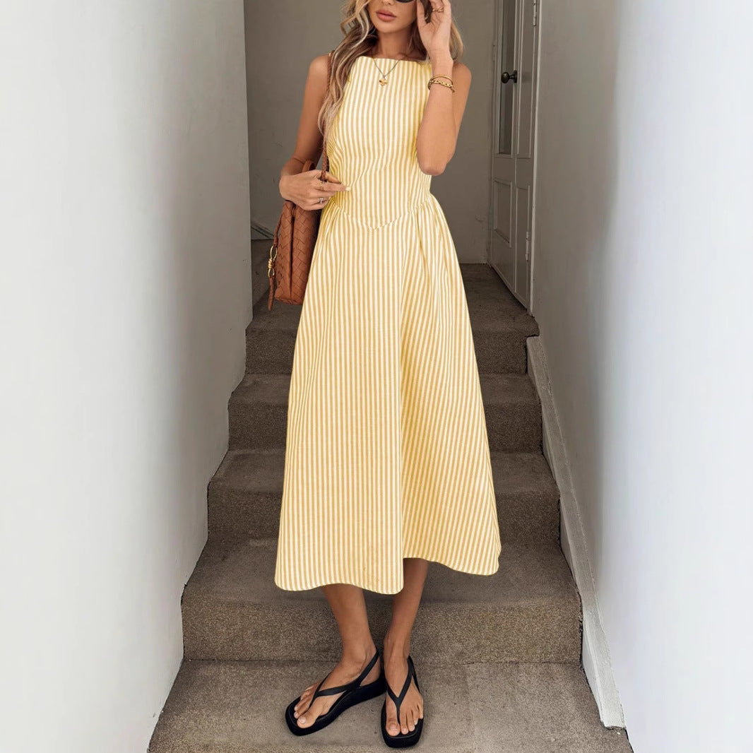 Damen Midi-Kleid mit schmalen Streifen und taillierter Silhouette Sovae