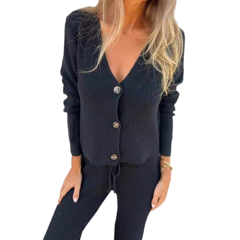 Damen modischer Strickanzug mit Knopfdetails Sovae