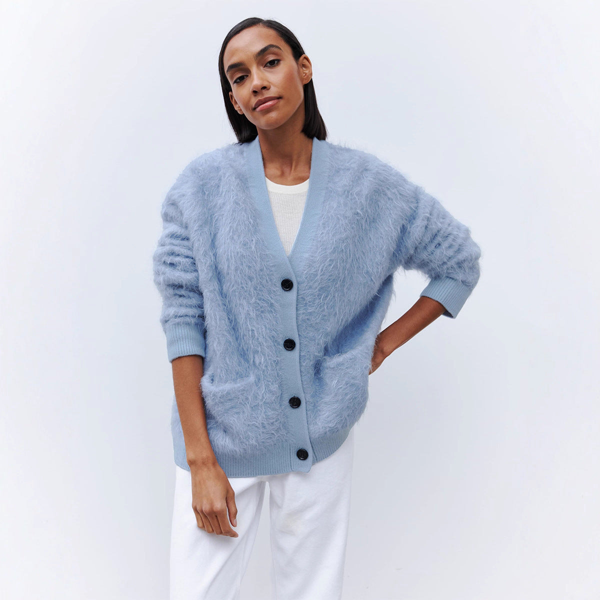 Damen Weicher Cardigan aus Mohair mit Knöpfen Sovae