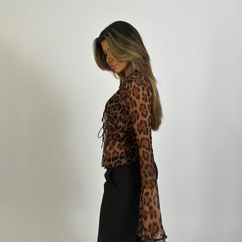 Damen halbtransparente Leoprint-Bluse mit Schnürung Sovae