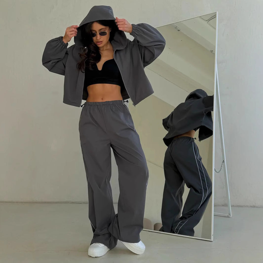 Damen sportliche Lifestyle-Jacke und Hose Kombination Sovae