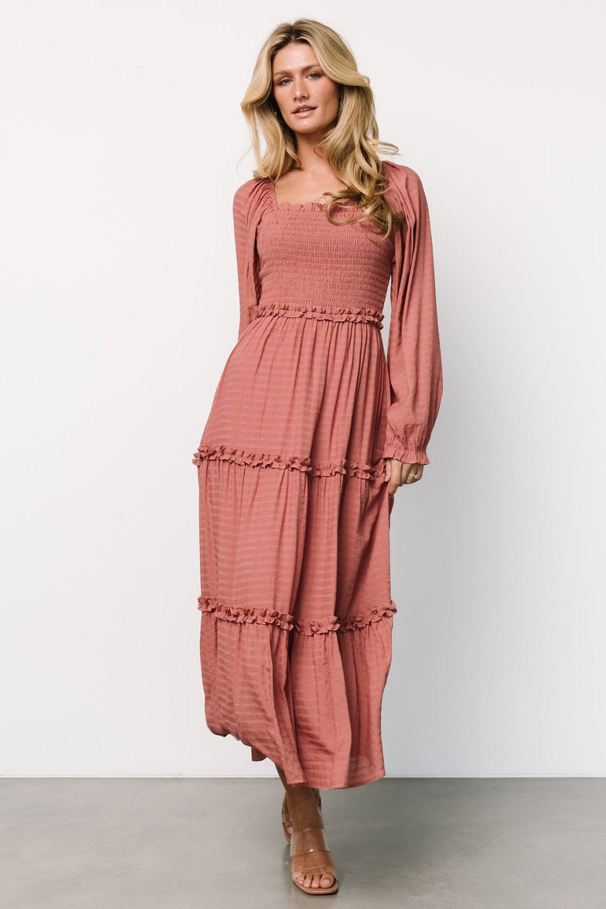 Damen Maxikleid mit gerafftem Oberteil und Rüschendetails Sovae