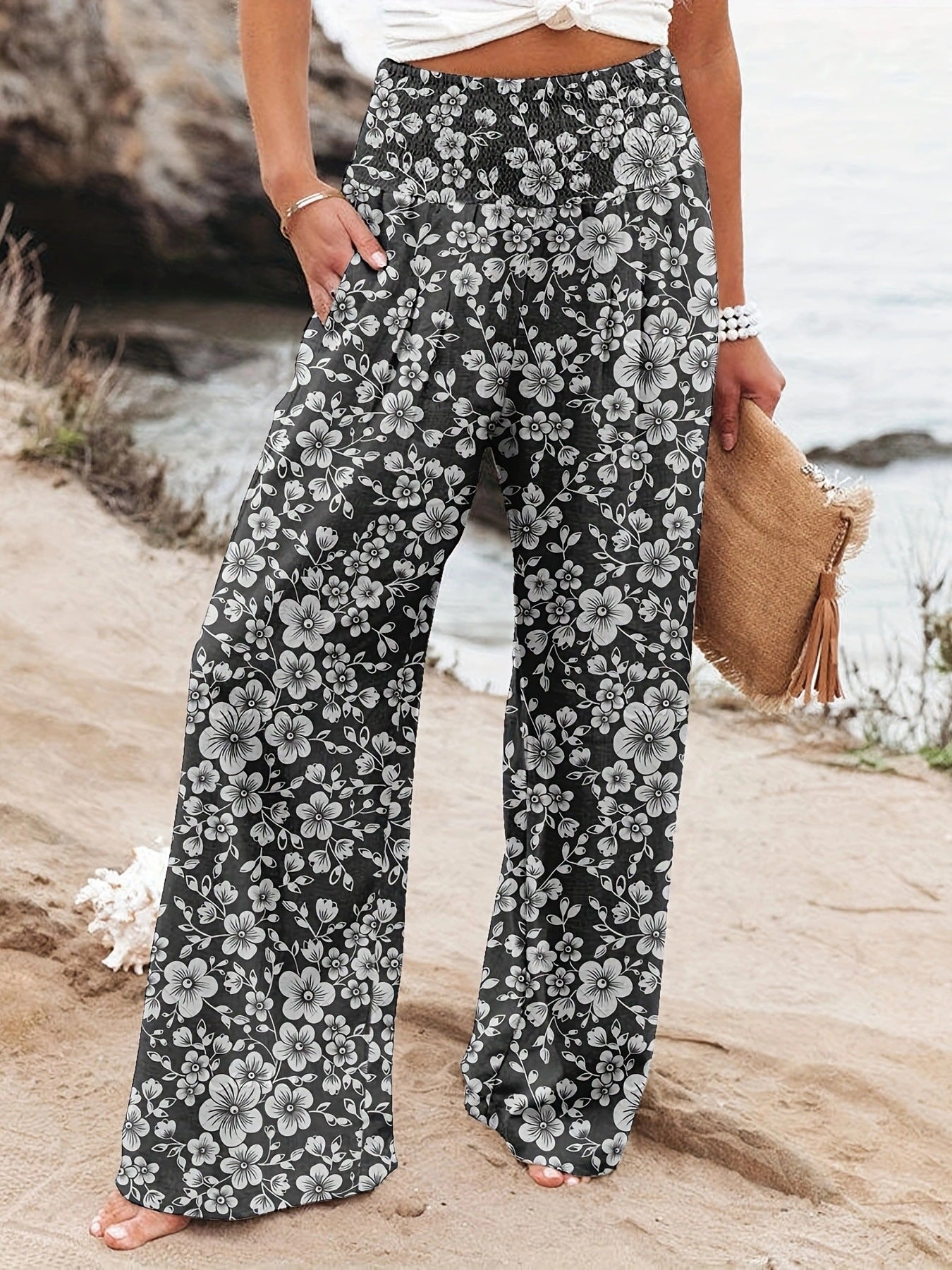 Damen Weit geschnittene Sommerhose mit floralem Print und elastischem Bund Sovae