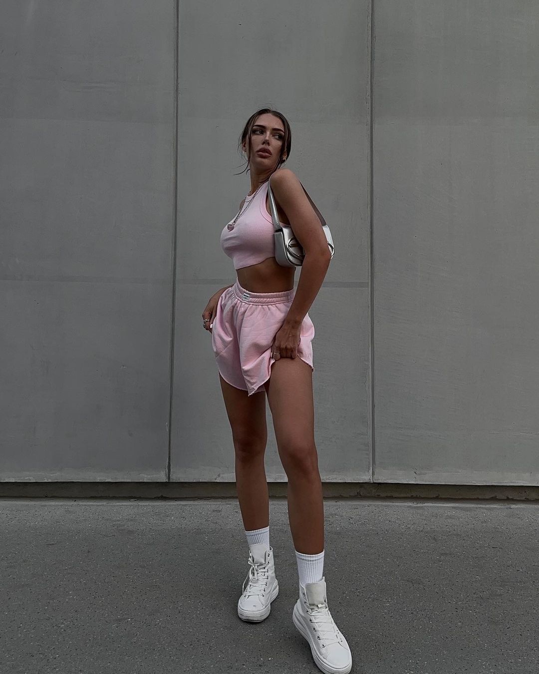 Damen modisches Sportoberteil und lässige Shorts Set Sovae