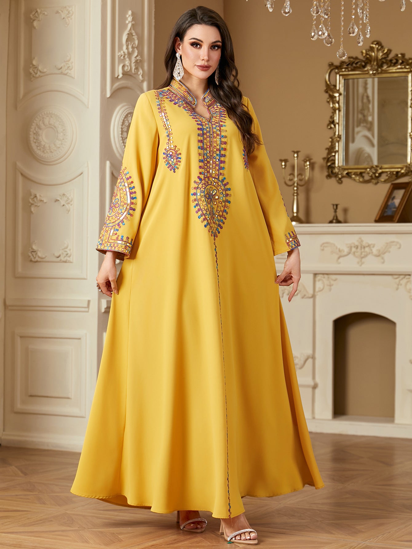 Damen Lockeres Maxikleid mit eleganten Applikationen Sovae