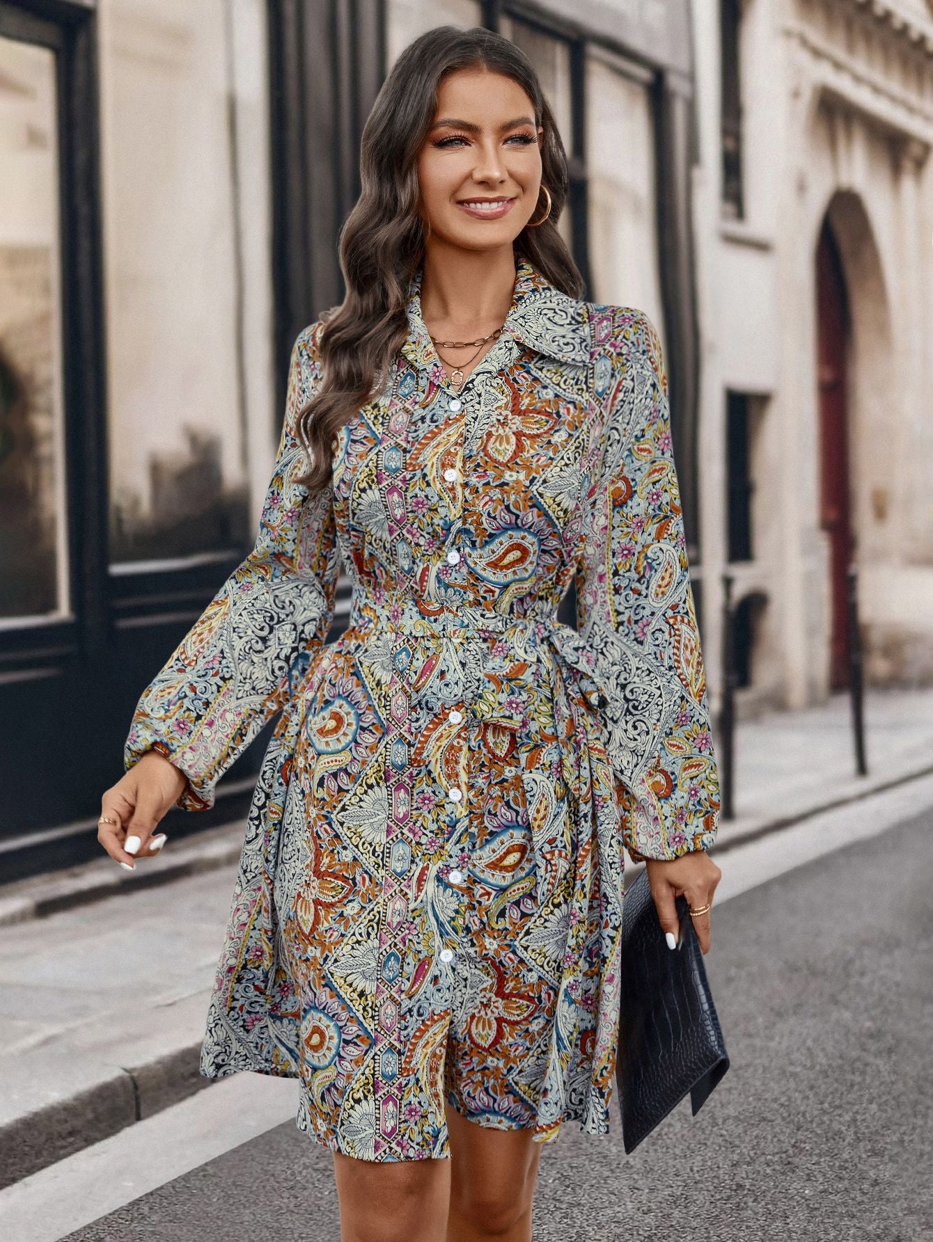 Damen Hemdblusenkleid mit buntem Paisleymuster und Gürtel Sovae