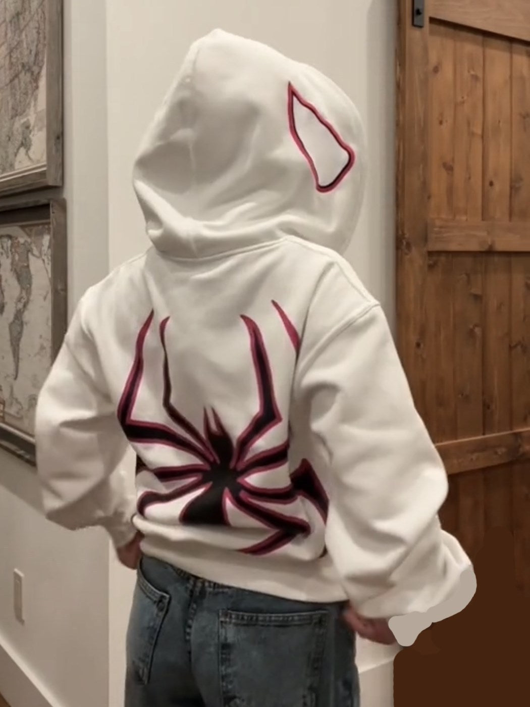 Damen Kapuzenpullover mit künstlerischem Spider-Motiv Sovae