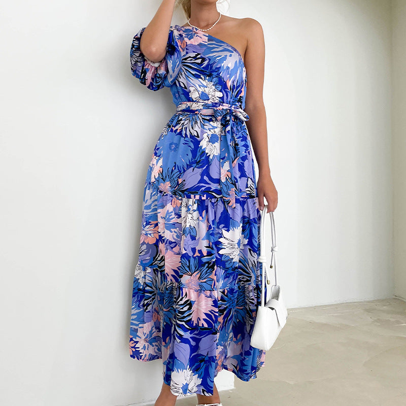 Damen Maxikleid mit asymmetrischem Design und floralen Motiven Sovae