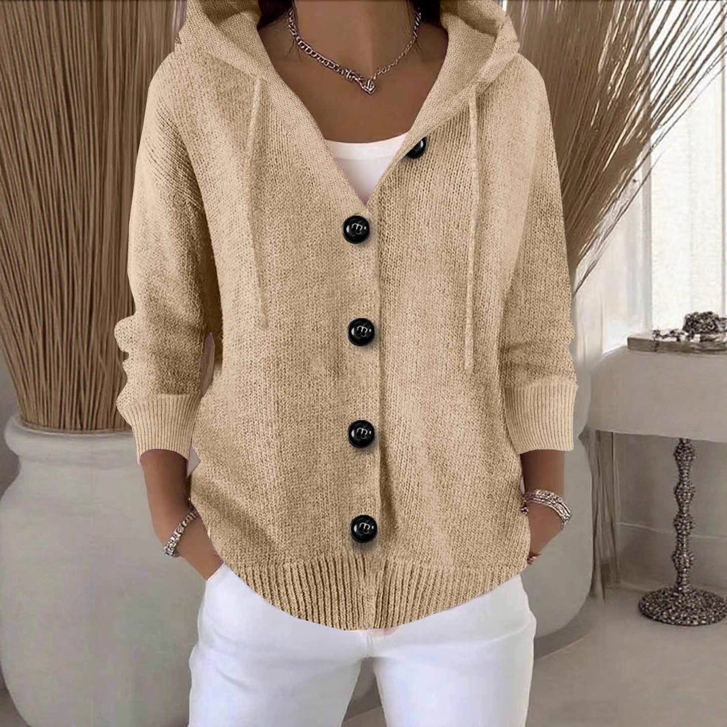 Damen lässige Strickjacke mit Kapuze und großen Knöpfen Sovae