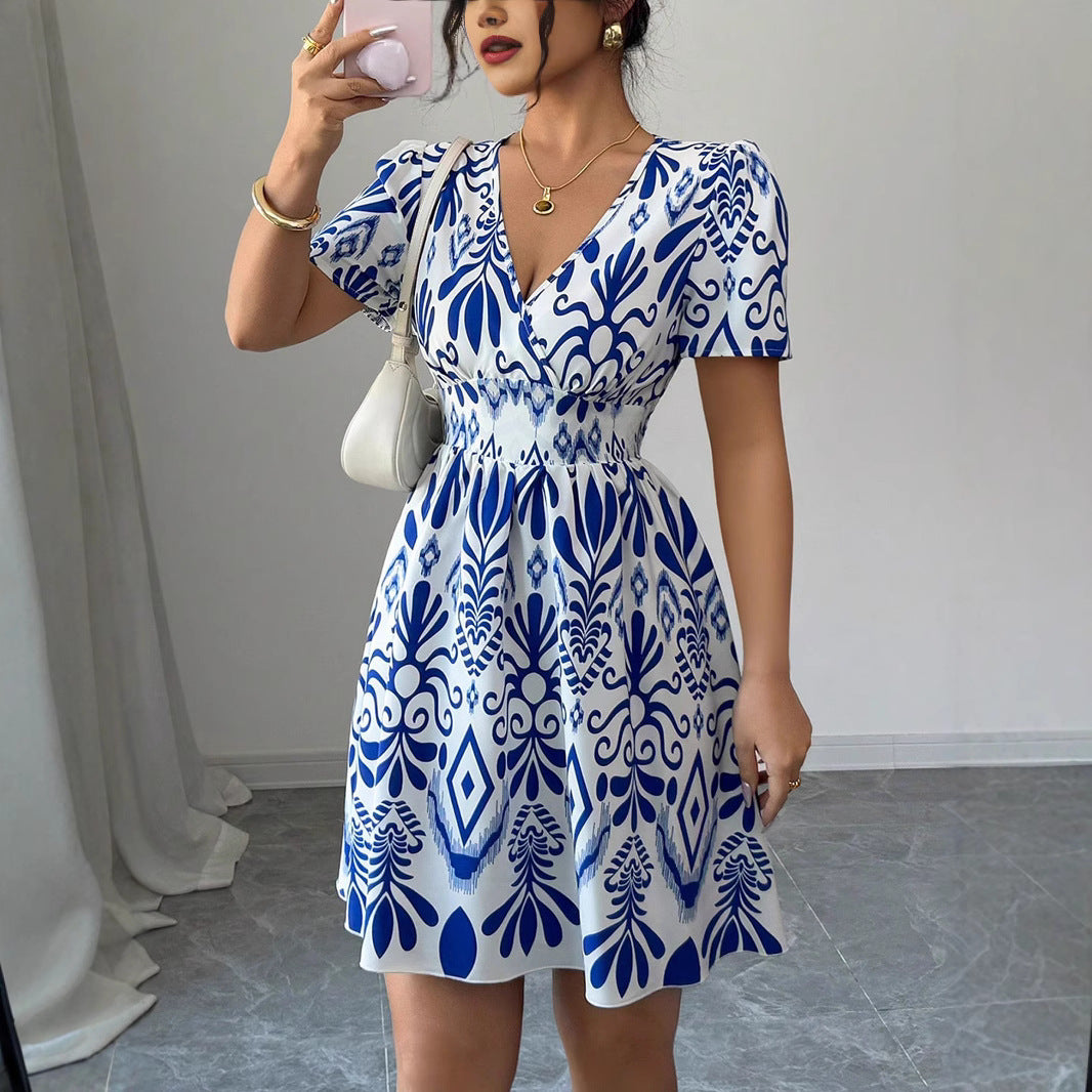 Damen Maxikleid mit floralen Mustern und tiefem V-Ausschnitt Sovae