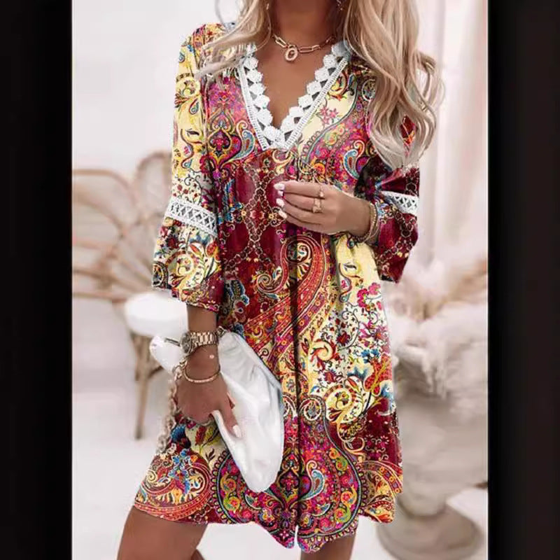 Damen Sommerliches Strandkleid mit floralen Details und Spitzenakzenten Sovae