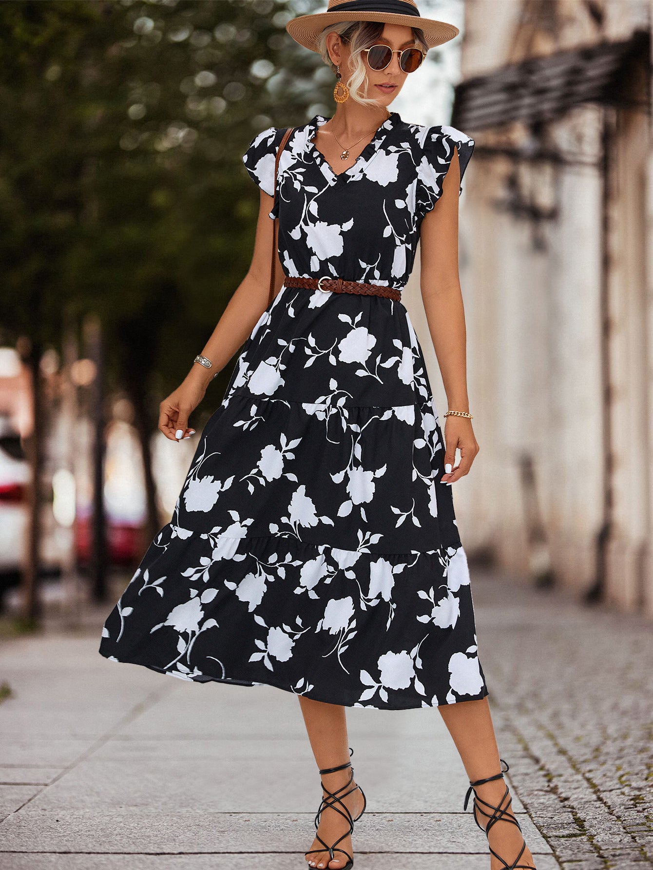 Damen Midi-Kleid mit floralen Rüschendetails und elastischem Taillengürtel Sovae