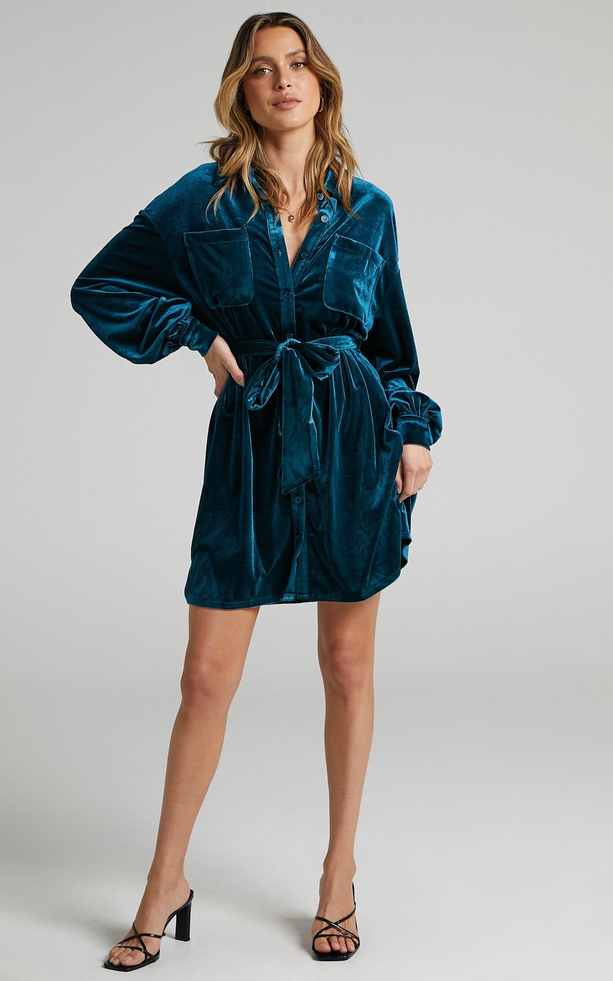 Damen Velourshemdkleid Sovae