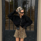 Damen Strickjacke mit fransigen Ärmeln und Knopfdetail Sovae