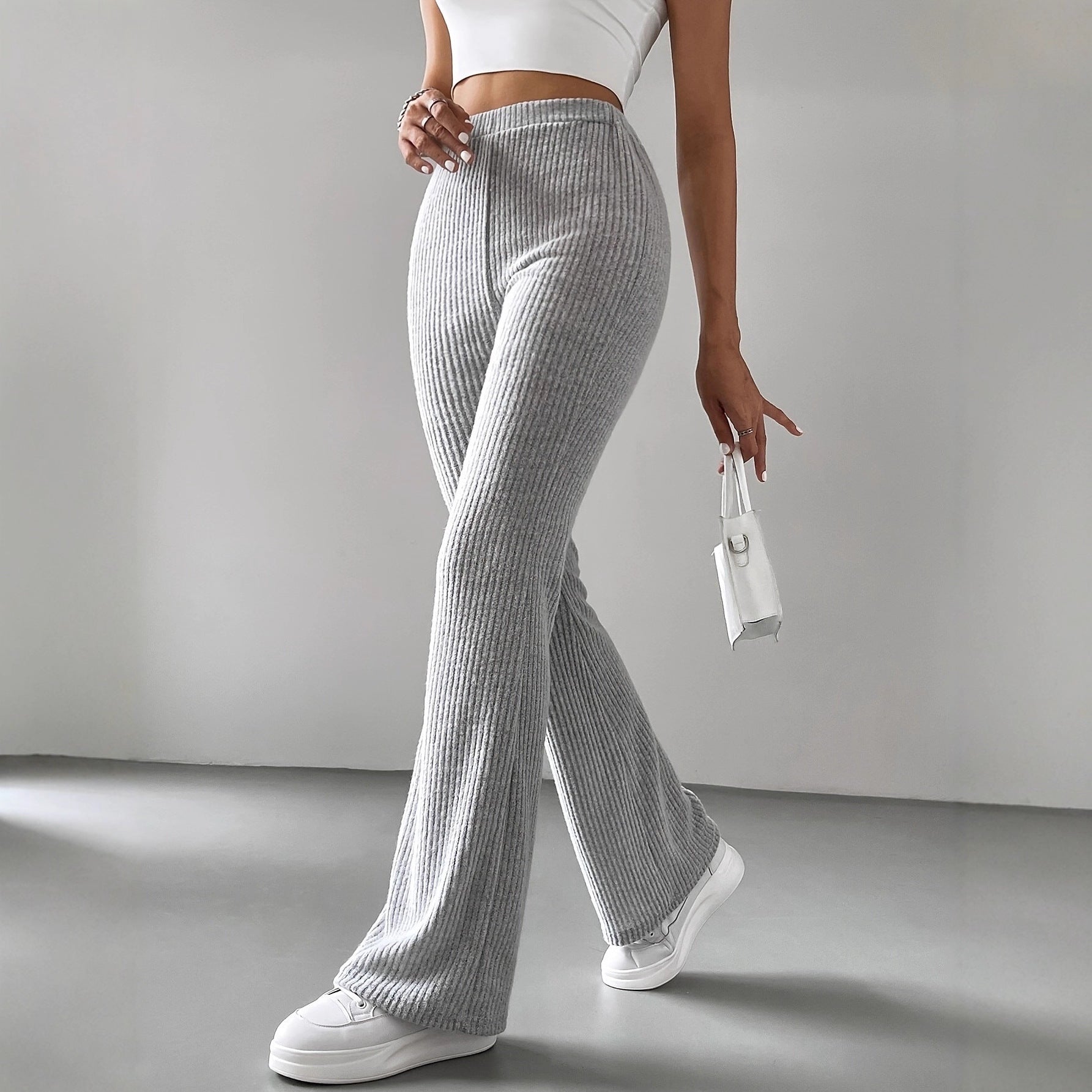 Damen Hochwertige Flared Strickhose Sovae